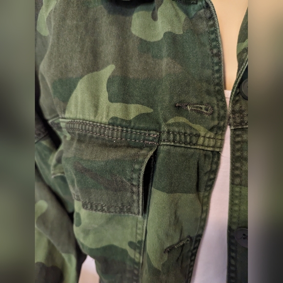 Topshop Oversized Camo Jacket - Picture 9 of 9